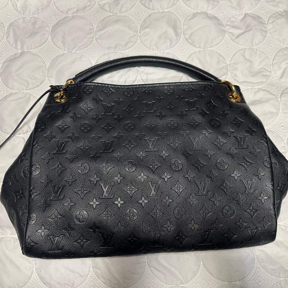 Louis Vuitton Artsy MM Monogram Empreinte Leather Bag - Black - EUC